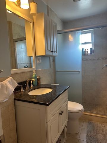 34 Penn St 2/F, Quincy, MA 02169
