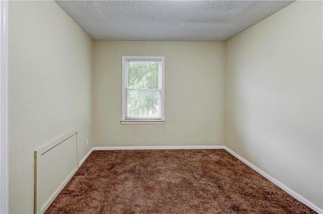 11512 BLUE RIDGE Boulevard, Kansas City, MO 64134