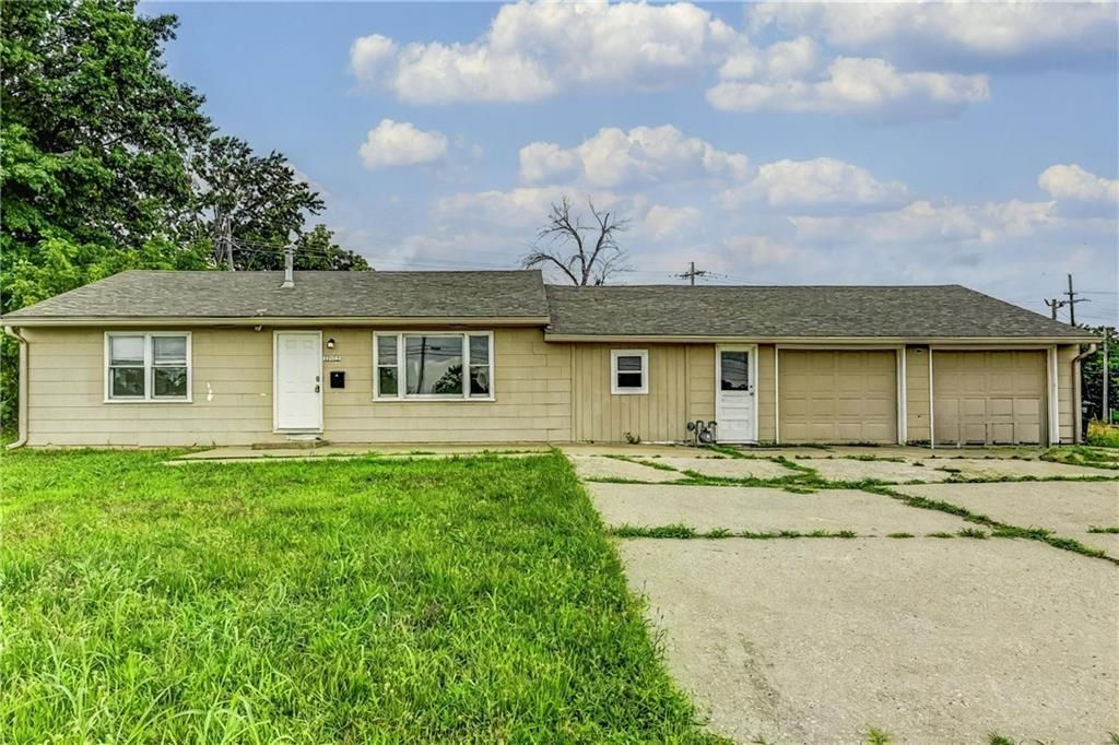 11512 BLUE RIDGE Boulevard, Kansas City, MO 64134