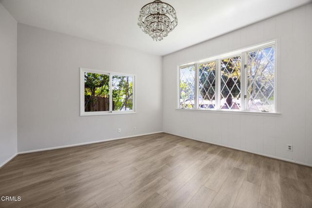 1090 Busch Garden Court, Pasadena, CA 91105