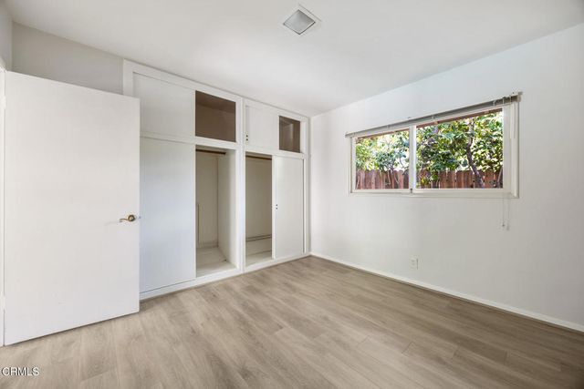 1090 Busch Garden Court, Pasadena, CA 91105