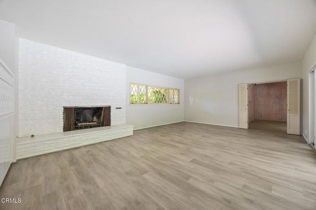 1090 Busch Garden Court, Pasadena, CA 91105