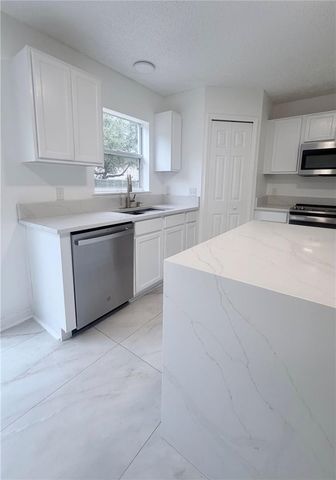 1637 MYRTLE LAKE AVENUE, Fruitland Park, FL 34731