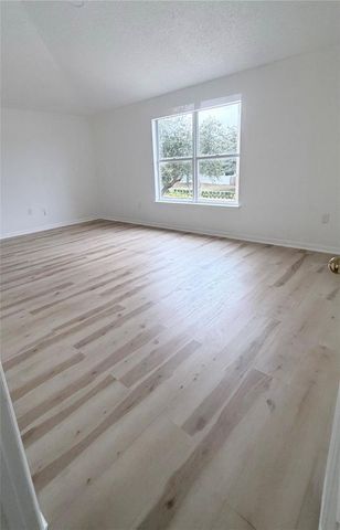 1637 MYRTLE LAKE AVENUE, Fruitland Park, FL 34731