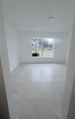 1637 MYRTLE LAKE AVENUE, Fruitland Park, FL 34731