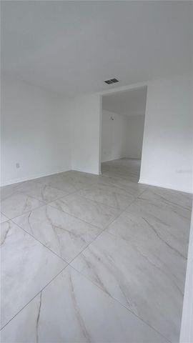 1637 MYRTLE LAKE AVENUE, Fruitland Park, FL 34731