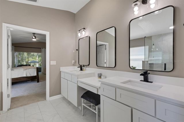 5751 99TH AVENUE CIRCLE E, Parrish, FL 34219