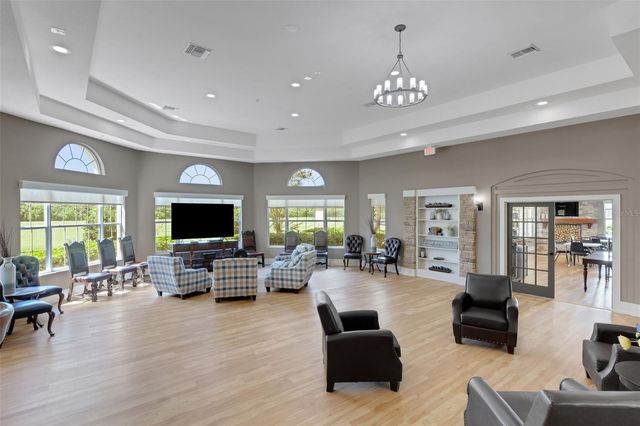 5751 99TH AVENUE CIRCLE E, Parrish, FL 34219