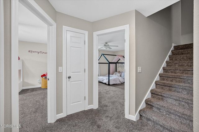 1609 Grand Bay Drive, Oregon, OH 43616