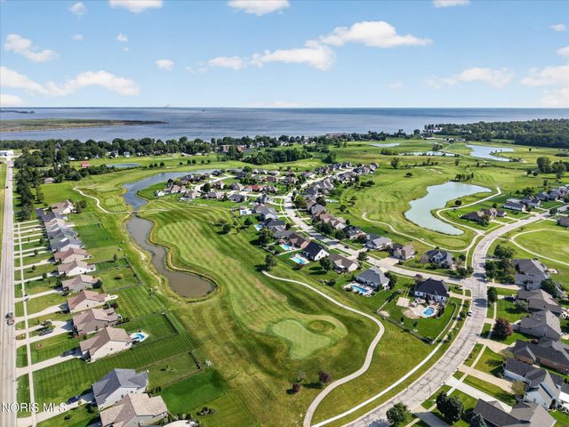 1609 Grand Bay Drive, Oregon, OH 43616