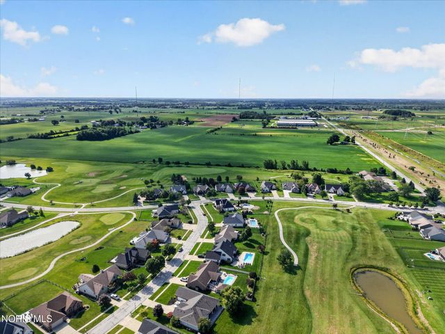 1609 Grand Bay Drive, Oregon, OH 43616