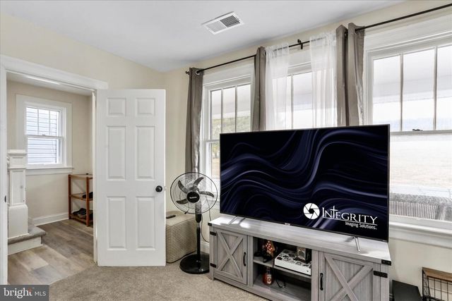 8118 MAPLEVILLE RD, Boonsboro, MD 21713