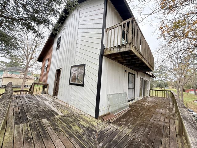 2806 Pearl Street, Liverpool, TX 77577