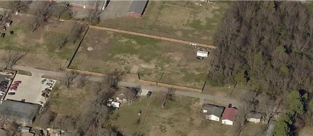 608 James Avenue, Springdale, AR 72764