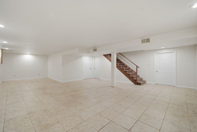 114 N Lancaster Street, Mount Prospect, IL 60056