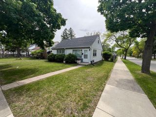 5279 N 44th STREET, Milwaukee, WI 53218