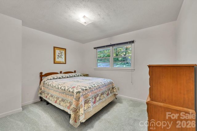 28 Glenview Road, Asheville, NC 28804