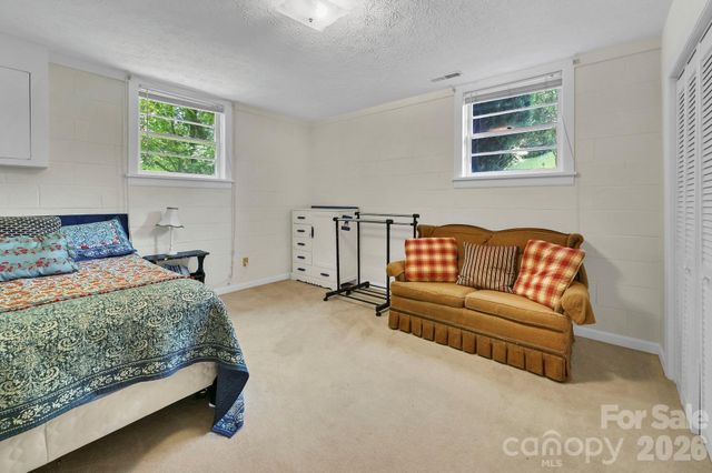 28 Glenview Road, Asheville, NC 28804