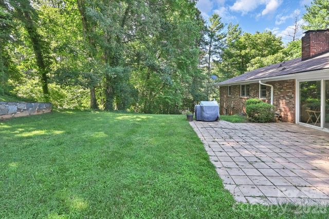 28 Glenview Road, Asheville, NC 28804