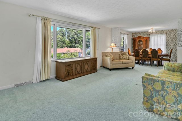 28 Glenview Road, Asheville, NC 28804