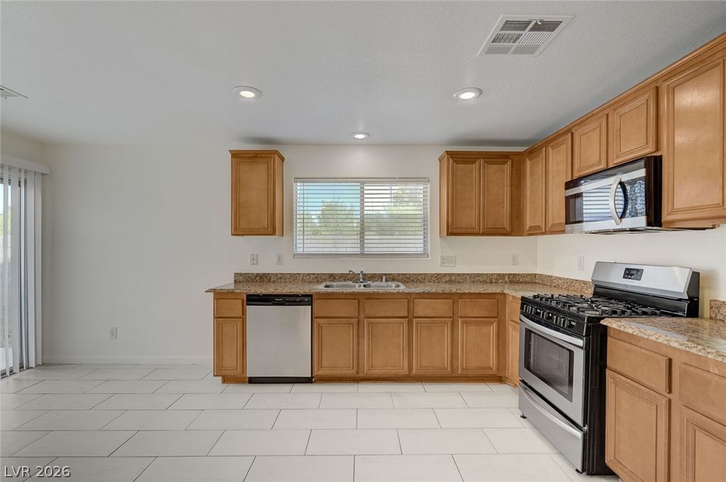 5672 Park City Avenue, Las Vegas, NV 89122 — photo 5