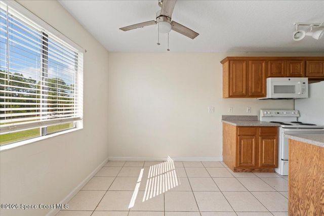 1884 Agora Circle SE 203, Palm Bay, FL 32909