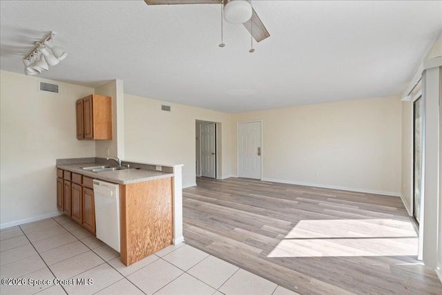 1884 Agora Circle SE 203, Palm Bay, FL 32909