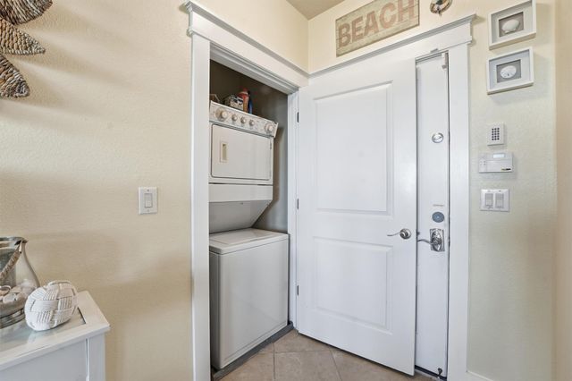 26934 Bay Water Drive 102, Galveston, TX 77554