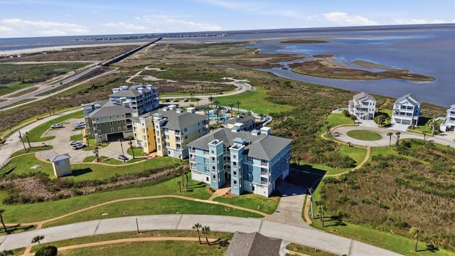 26934 Bay Water Drive 102, Galveston, TX 77554