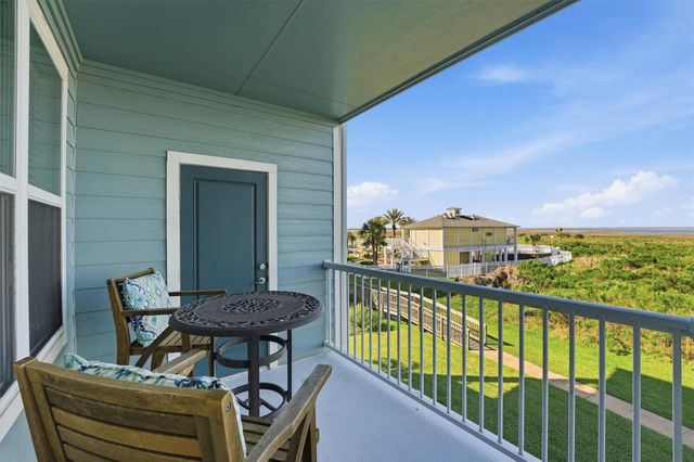 26934 Bay Water Drive 102, Galveston, TX 77554