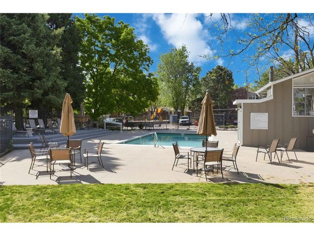 857 S Van Gordon Ct C105, Lakewood, CO 80228