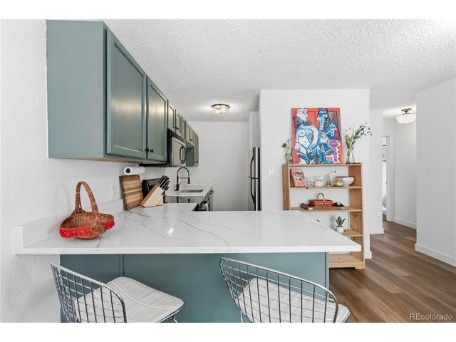 857 S Van Gordon Ct C105, Lakewood, CO 80228