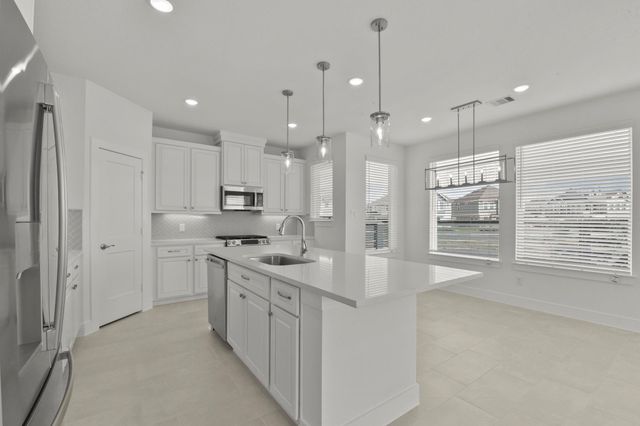 21223 Fiery Skipper Drive, Cypress, TX 77433