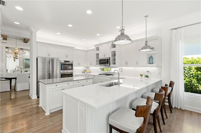 28340 Turin CT, Bonita Springs, FL 34135