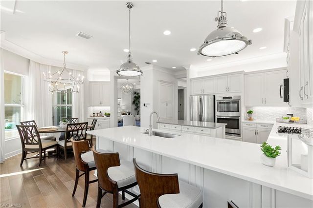 28340 Turin CT, Bonita Springs, FL 34135