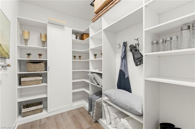 28340 Turin CT, Bonita Springs, FL 34135