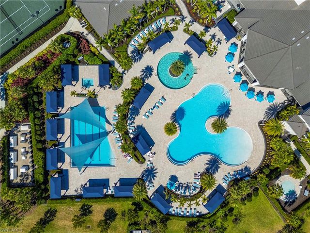 28340 Turin CT, Bonita Springs, FL 34135