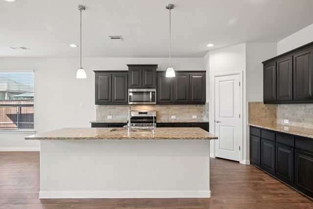 9101 Fescue Drive, Fort Worth, TX 76179