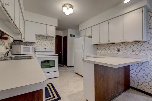 2916 N RANKIN STREET, Appleton, WI 54911