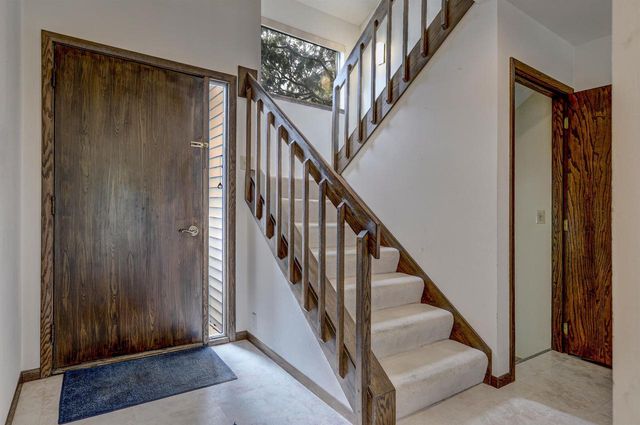 2916 N RANKIN STREET, Appleton, WI 54911