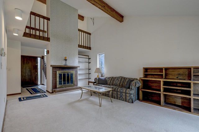 2916 N RANKIN STREET, Appleton, WI 54911