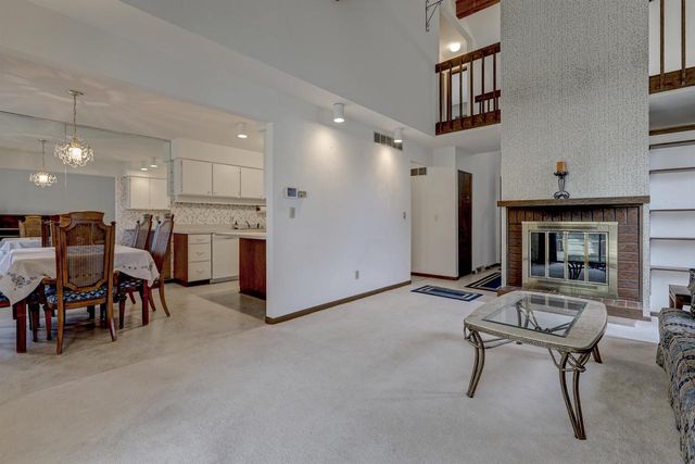 2916 N RANKIN STREET, Appleton, WI 54911