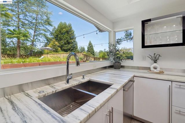 222 Remington Loop, Danville, CA 94526