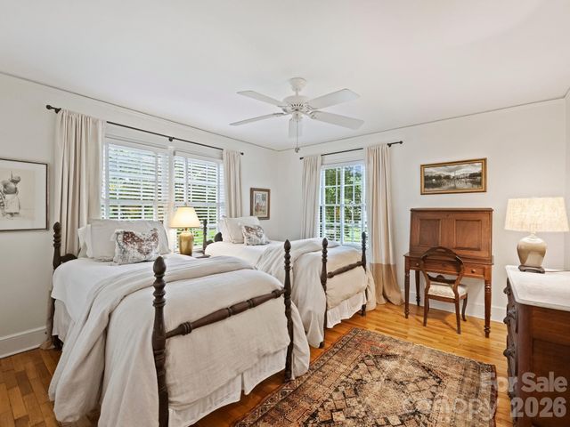 2126 Cumberland Avenue, Charlotte, NC 28203