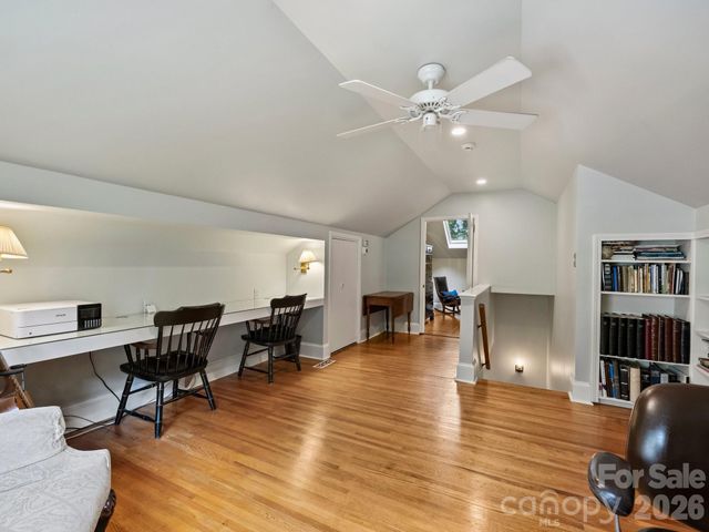 2126 Cumberland Avenue, Charlotte, NC 28203