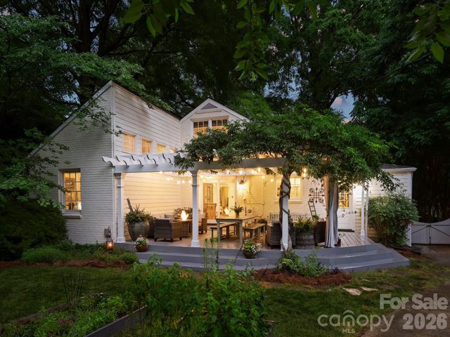 2126 Cumberland Avenue, Charlotte, NC 28203