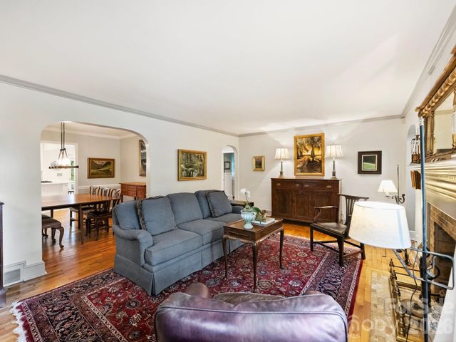 2126 Cumberland Avenue, Charlotte, NC 28203