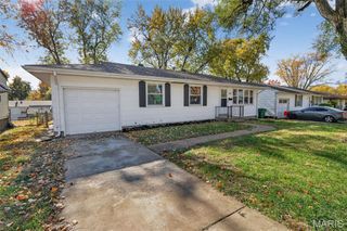 614 Ludlow Drive, St Louis, MO 63137
