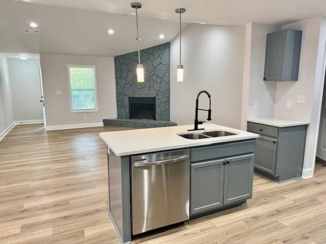 3892 Springleaf, Stone Mountain, GA 30083