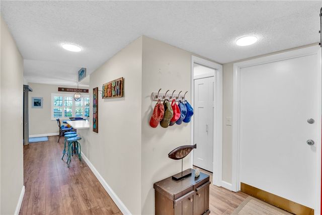 910 E Causeway Boulevard B11, Vero Beach, FL 32963